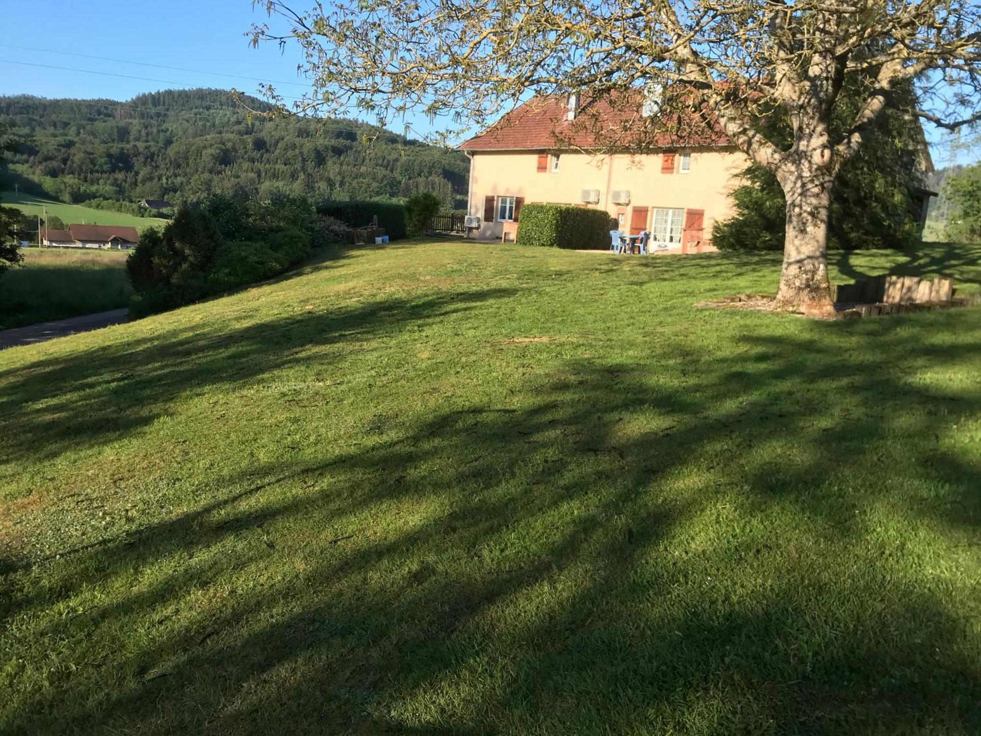 Aux Trois Gites La Chapelle  Luaran gambar